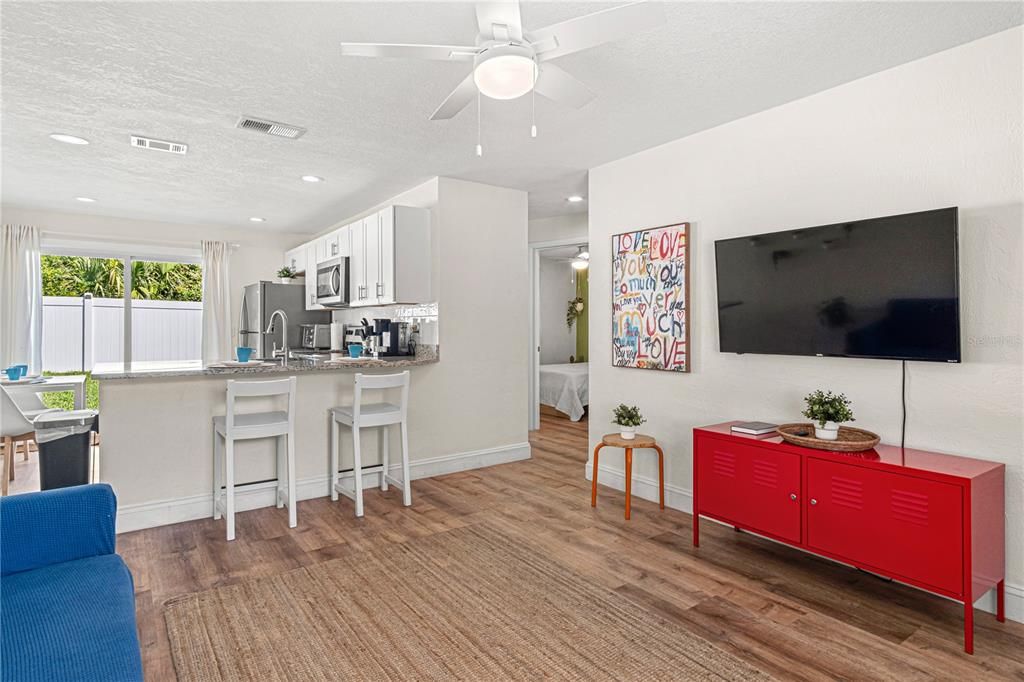 For Sale: $990,000 (6 beds, 3 baths, 2240 Square Feet)