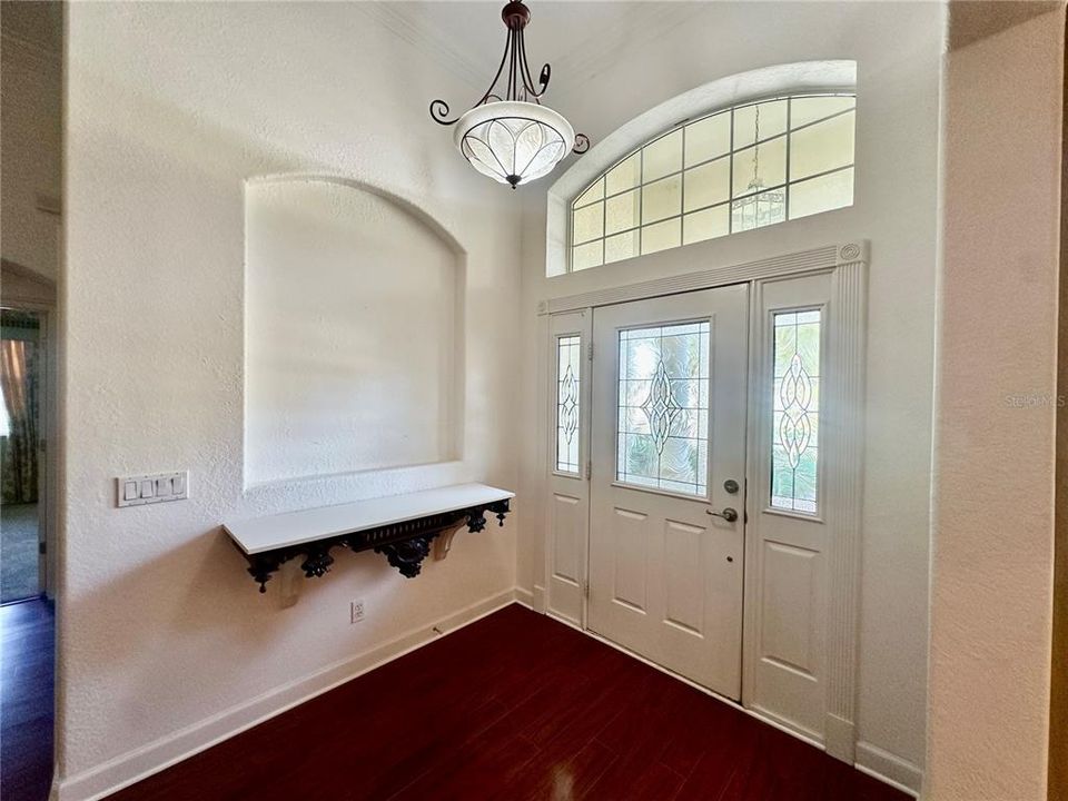 Activo con contrato: $440,000 (4 camas, 3 baños, 2888 Pies cuadrados)