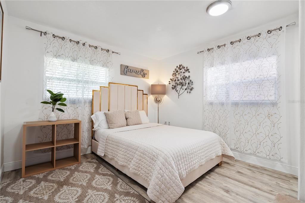En Venta: $749,999 (6 camas, 3 baños, 4094 Pies cuadrados)