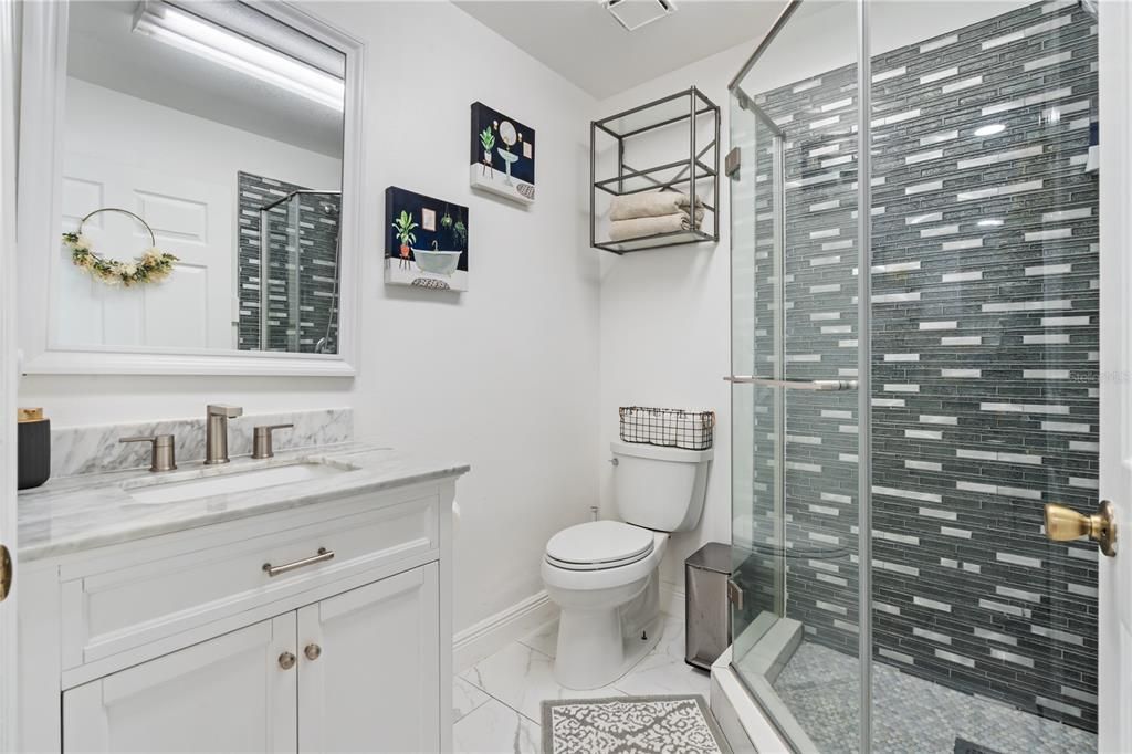 En Venta: $749,999 (6 camas, 3 baños, 4094 Pies cuadrados)