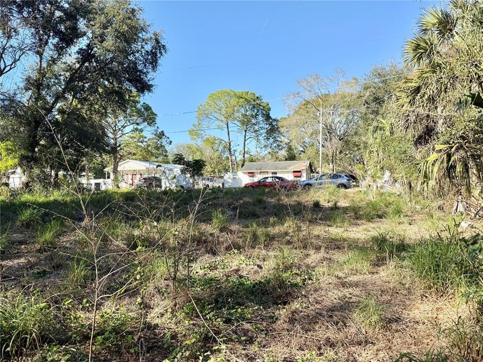 Activo con contrato: $78,000 (0.22 acres)