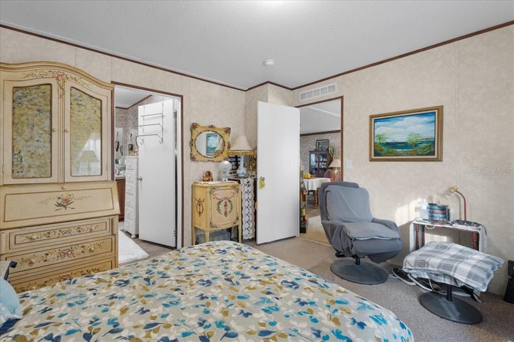 En Venta: $249,000 (3 camas, 2 baños, 1144 Pies cuadrados)