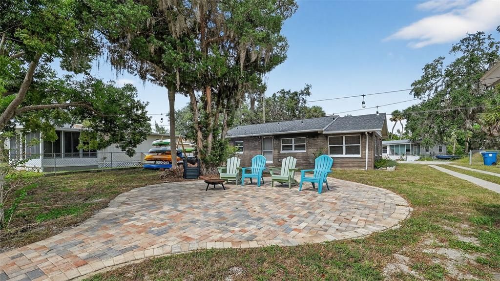 En Venta: $395,000 (3 camas, 1 baños, 912 Pies cuadrados)