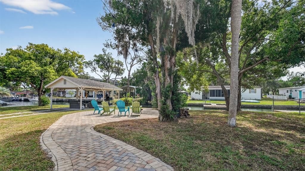 En Venta: $395,000 (3 camas, 1 baños, 912 Pies cuadrados)