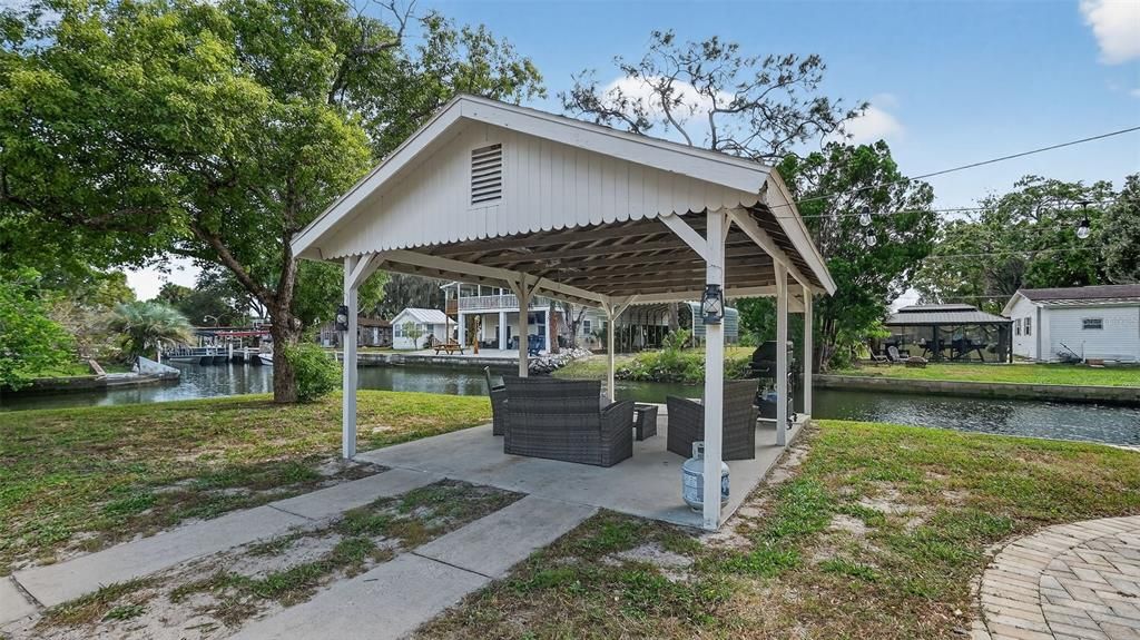 En Venta: $395,000 (3 camas, 1 baños, 912 Pies cuadrados)