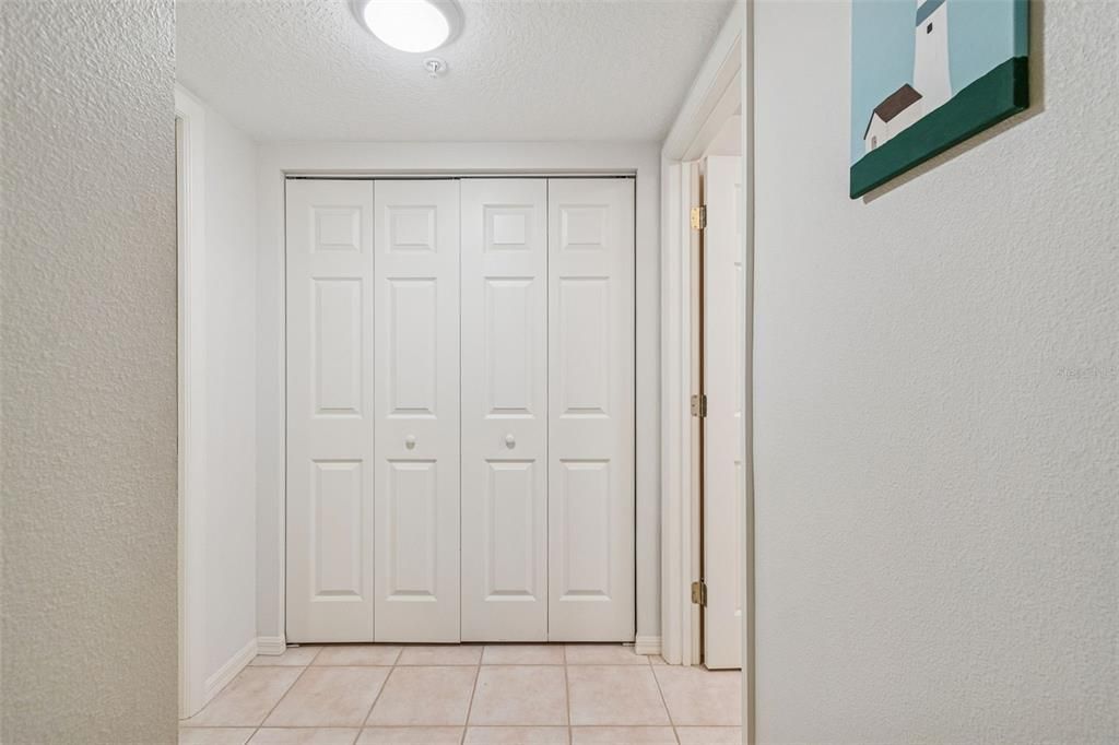 En Venta: $200,000 (2 camas, 2 baños, 1227 Pies cuadrados)
