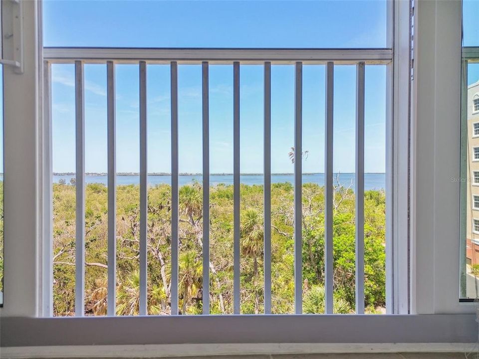 En Venta: $200,000 (2 camas, 2 baños, 1227 Pies cuadrados)