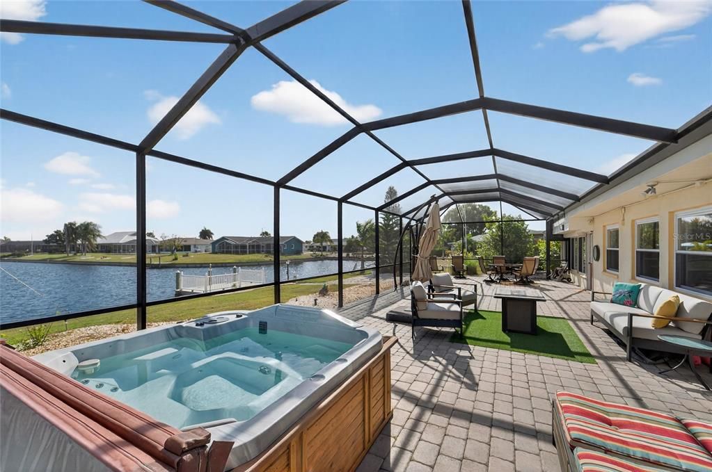 En Venta: $429,900 (2 camas, 2 baños, 2078 Pies cuadrados)