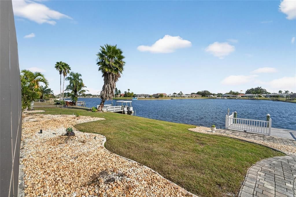En Venta: $429,900 (2 camas, 2 baños, 2078 Pies cuadrados)