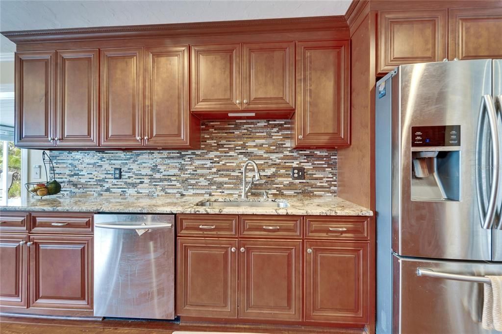 En Venta: $429,900 (2 camas, 2 baños, 2078 Pies cuadrados)