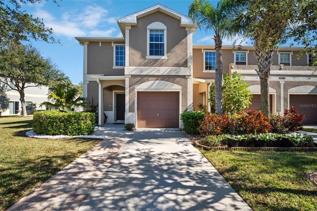 Activo con contrato: $279,900 (3 camas, 2 baños, 1692 Pies cuadrados)