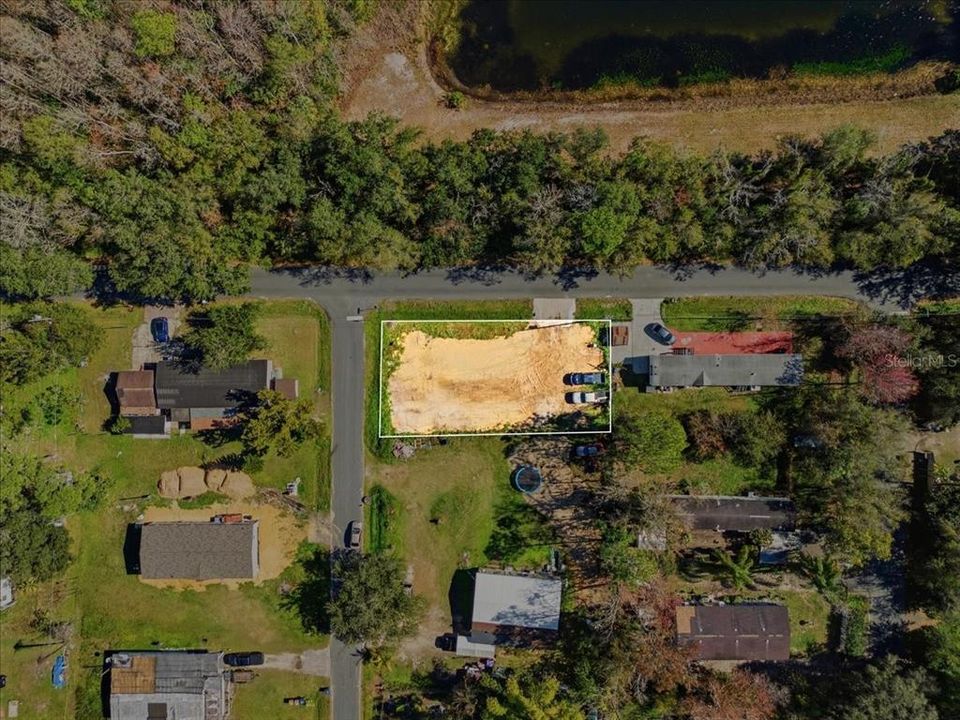 待售: $119,000 (0.17 acres)