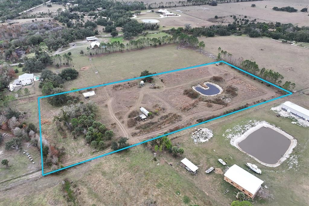 На продажу: $350,000 (6.95 acres)