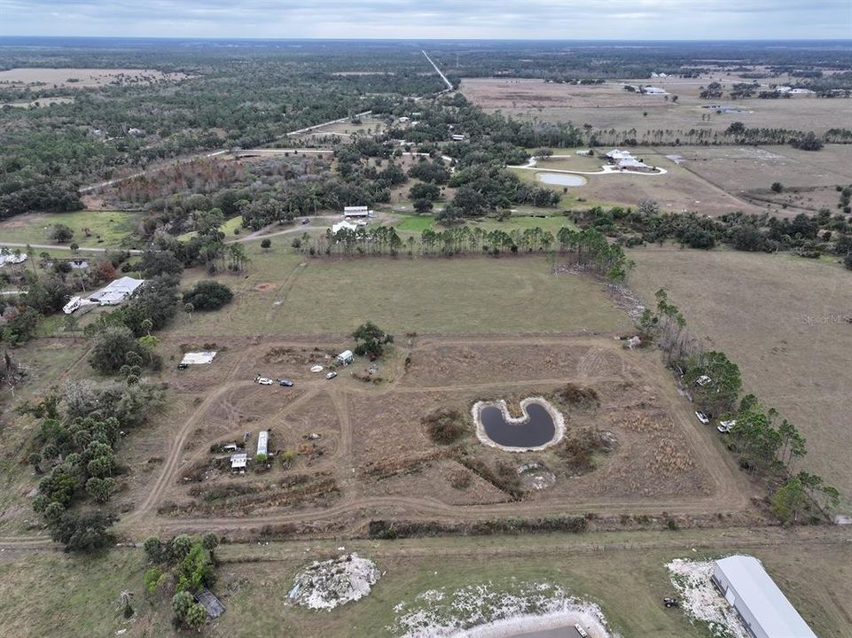 На продажу: $350,000 (6.95 acres)