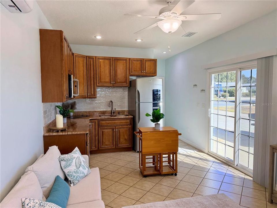 待售: $212,000 (0.15 acres)