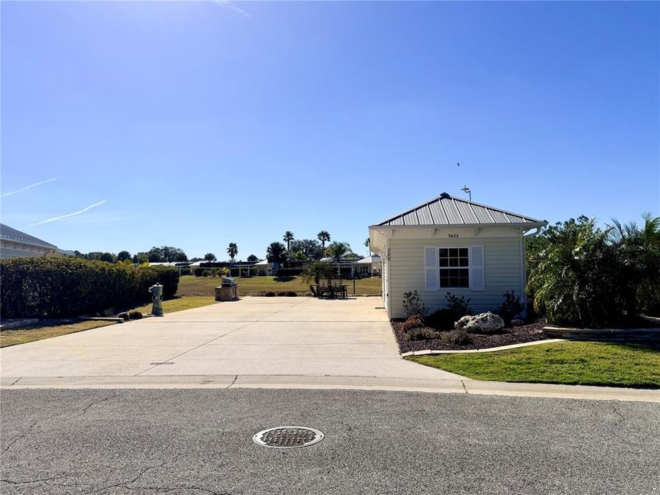 待售: $212,000 (0.15 acres)