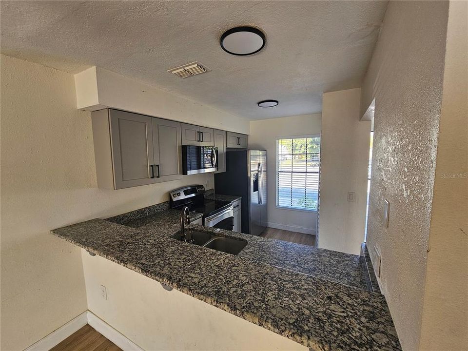 В аренду: $1,695 (2 спален, 2 ванн, 1052 Квадратных фут)