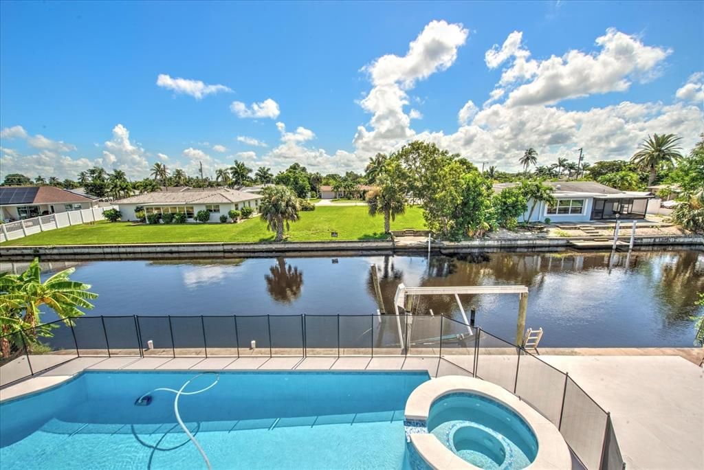 En Venta: $720,000 (6 camas, 3 baños, 3993 Pies cuadrados)