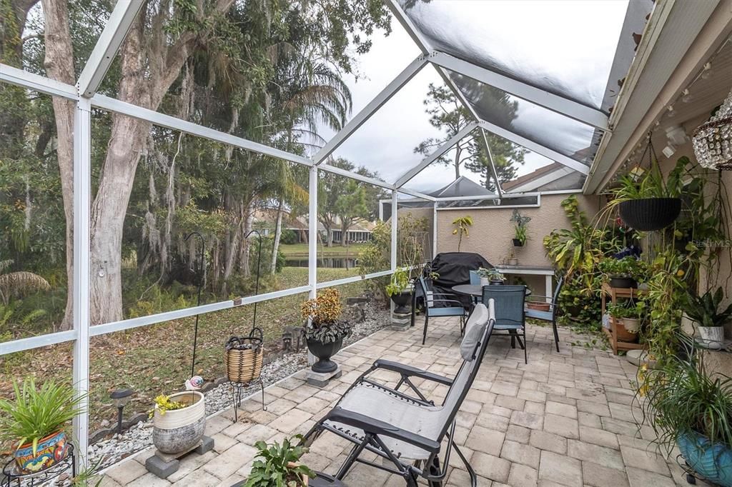 Active With Contract: $439,900 (3 beds, 2 baths, 1659 Square Feet)