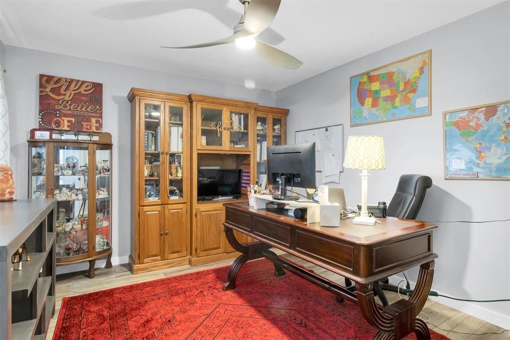 Active With Contract: $439,900 (3 beds, 2 baths, 1659 Square Feet)