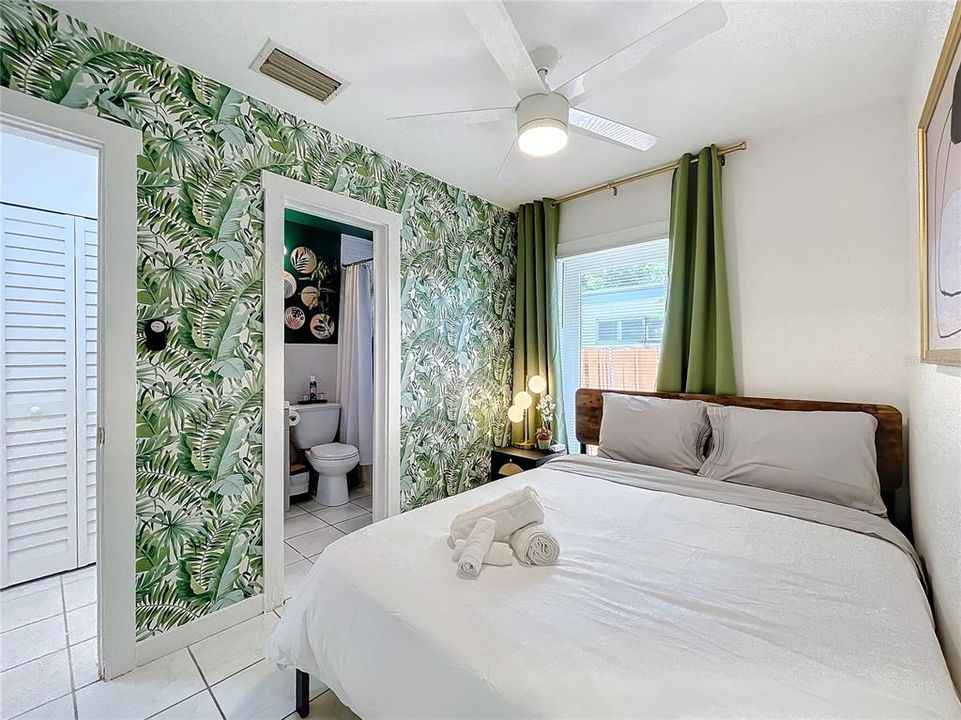 Active With Contract: $700,000 (4 beds, 0 baths, 1400 Square Feet)