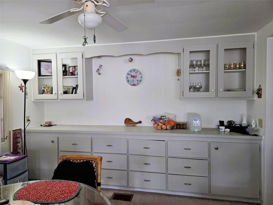 Activo con contrato: $125,900 (2 camas, 2 baños, 1065 Pies cuadrados)