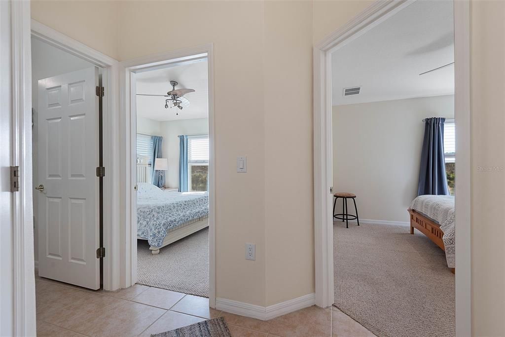 Под контрактом: $485,000 (3 спален, 2 ванн, 1712 Квадратных фут)