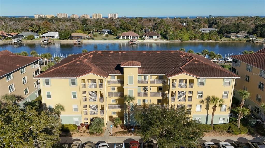 Под контрактом: $485,000 (3 спален, 2 ванн, 1712 Квадратных фут)