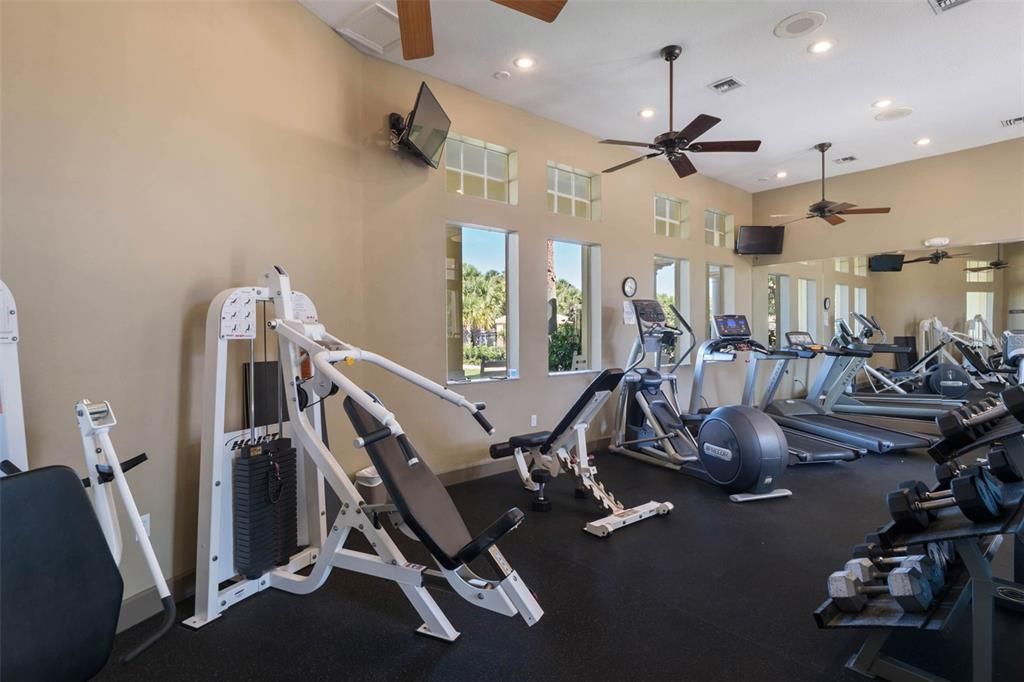 Под контрактом: $485,000 (3 спален, 2 ванн, 1712 Квадратных фут)