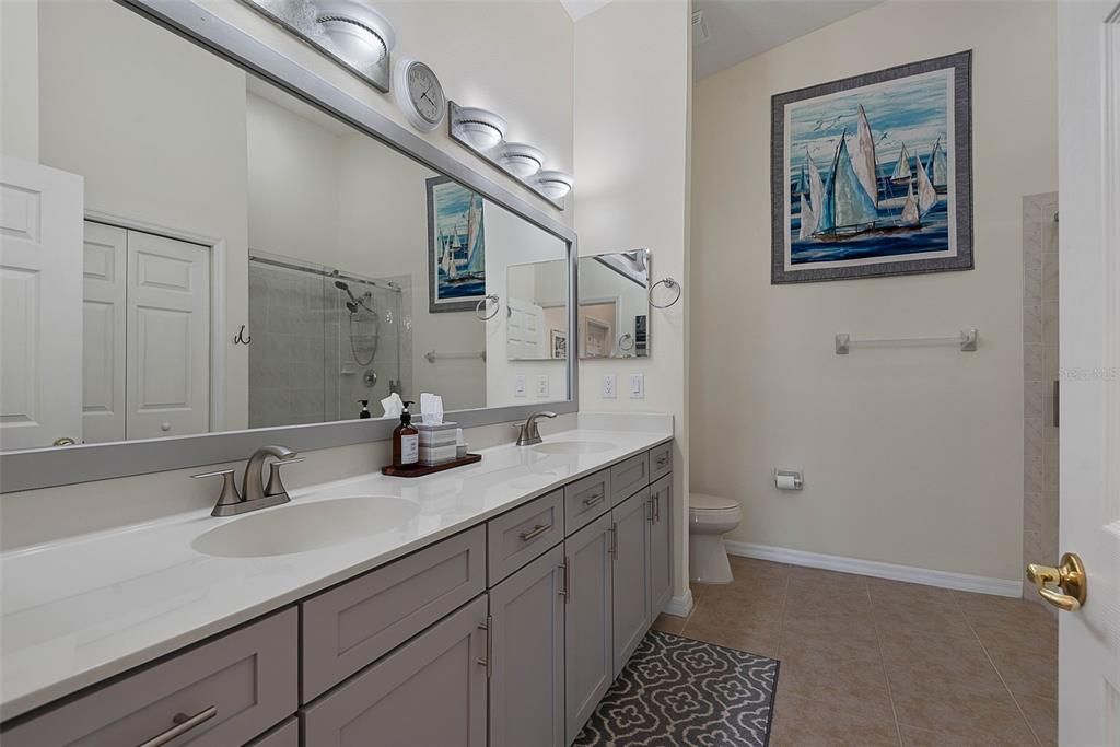 Под контрактом: $485,000 (3 спален, 2 ванн, 1712 Квадратных фут)