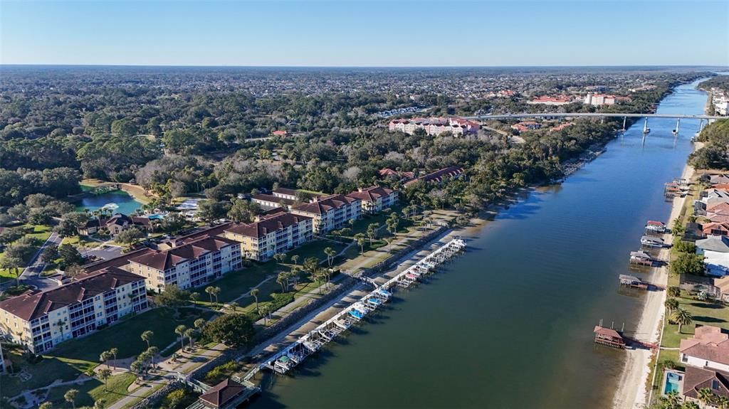 Под контрактом: $485,000 (3 спален, 2 ванн, 1712 Квадратных фут)