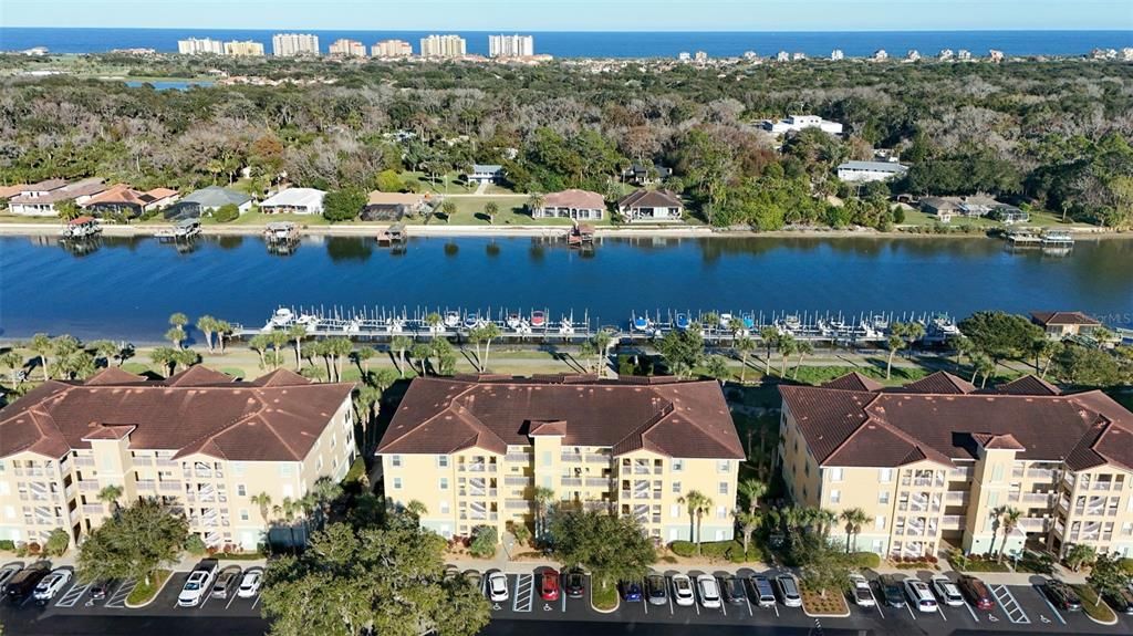 Под контрактом: $485,000 (3 спален, 2 ванн, 1712 Квадратных фут)