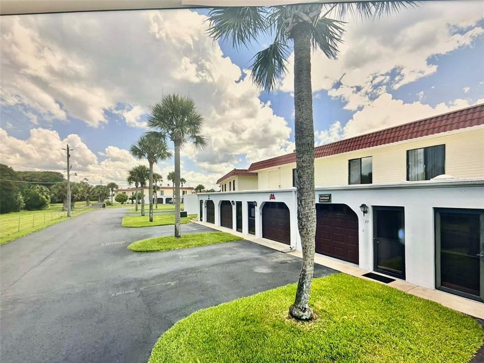 Active With Contract: $205,000 (2 beds, 2 baths, 1184 Square Feet)
