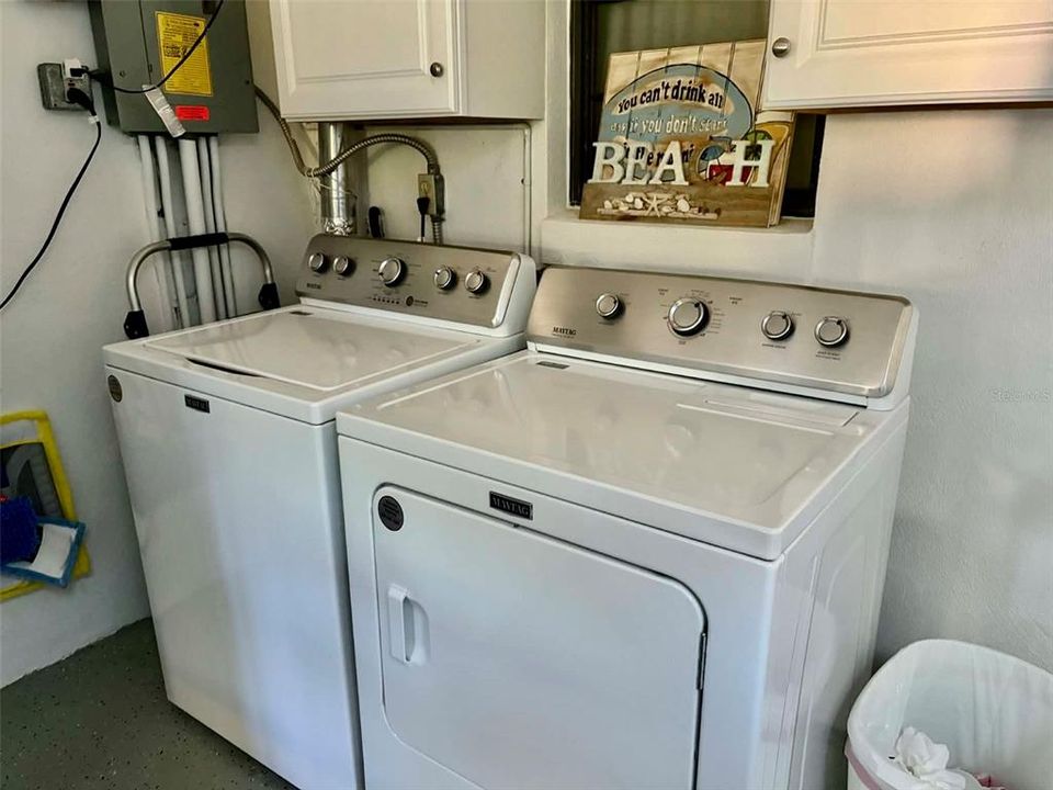 Active With Contract: $205,000 (2 beds, 2 baths, 1184 Square Feet)