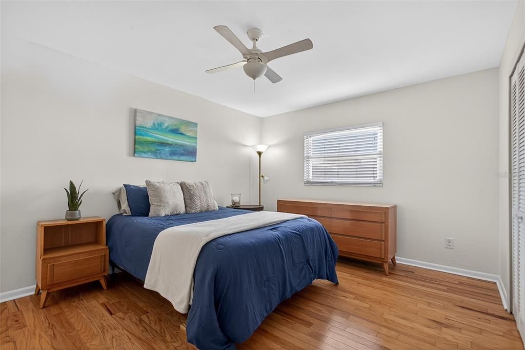 Active With Contract: $700,000 (5 beds, 3 baths, 2639 Square Feet)