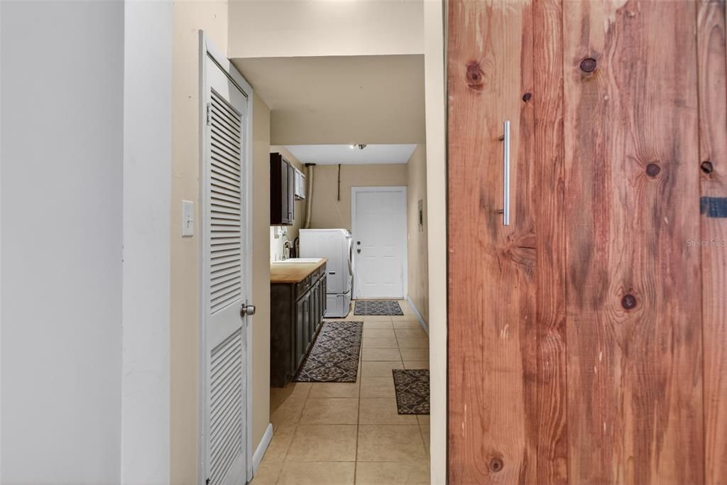 Active With Contract: $700,000 (5 beds, 3 baths, 2639 Square Feet)