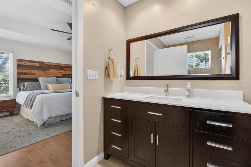 Active With Contract: $700,000 (5 beds, 3 baths, 2639 Square Feet)