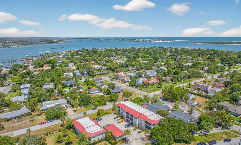 Active With Contract: $700,000 (5 beds, 3 baths, 2639 Square Feet)