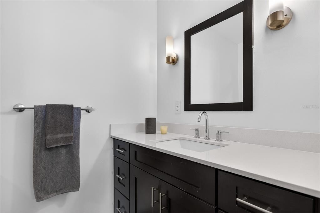 Active With Contract: $700,000 (5 beds, 3 baths, 2639 Square Feet)