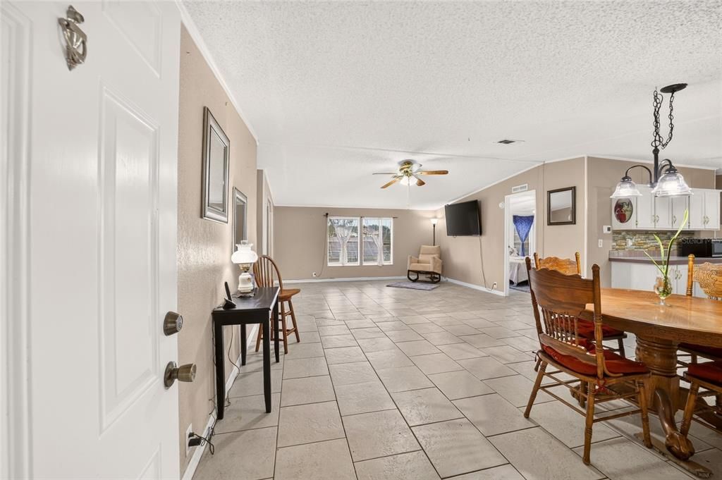 For Sale: $428,000 (4 beds, 2 baths, 1560 Square Feet)