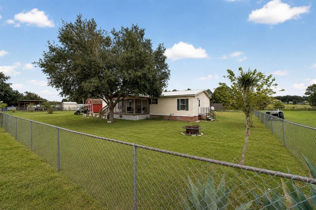 For Sale: $428,000 (4 beds, 2 baths, 1560 Square Feet)