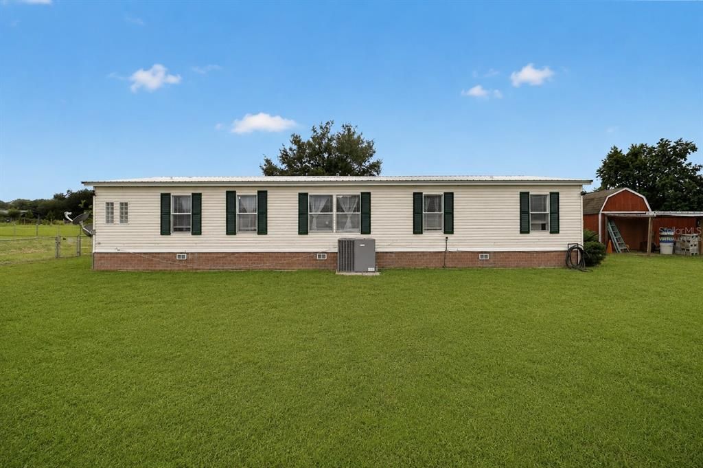 For Sale: $428,000 (4 beds, 2 baths, 1560 Square Feet)