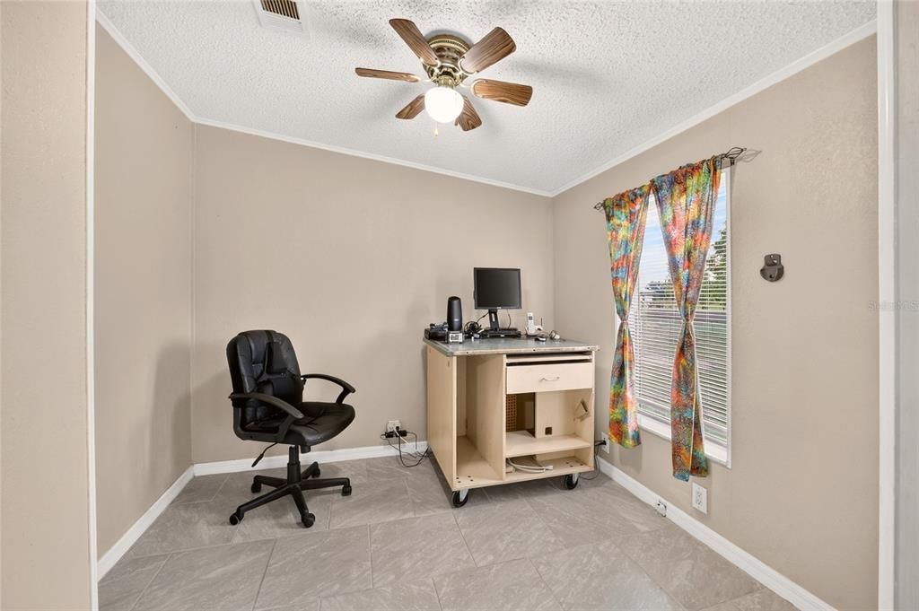 For Sale: $428,000 (4 beds, 2 baths, 1560 Square Feet)