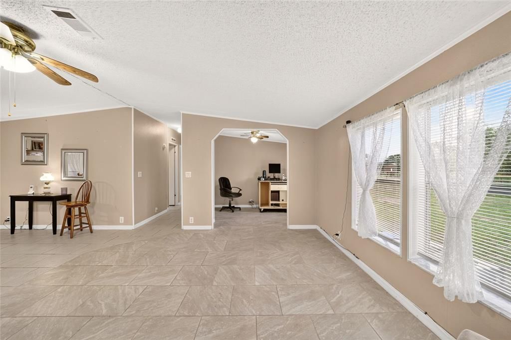For Sale: $428,000 (4 beds, 2 baths, 1560 Square Feet)