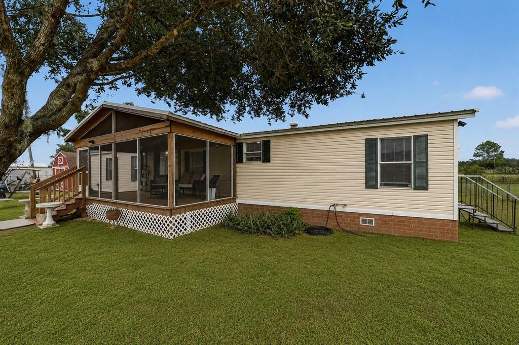 For Sale: $428,000 (4 beds, 2 baths, 1560 Square Feet)