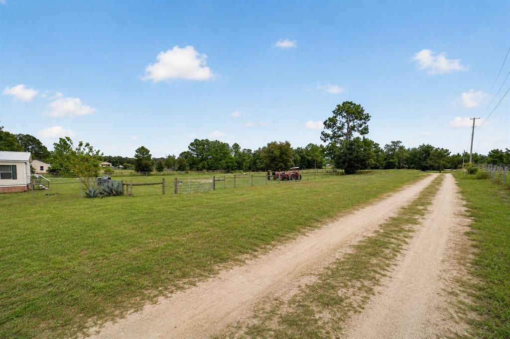 For Sale: $428,000 (4 beds, 2 baths, 1560 Square Feet)
