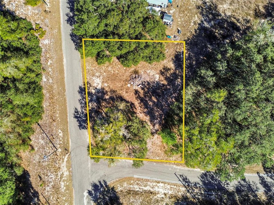 На продажу: $19,999 (0.30 acres)