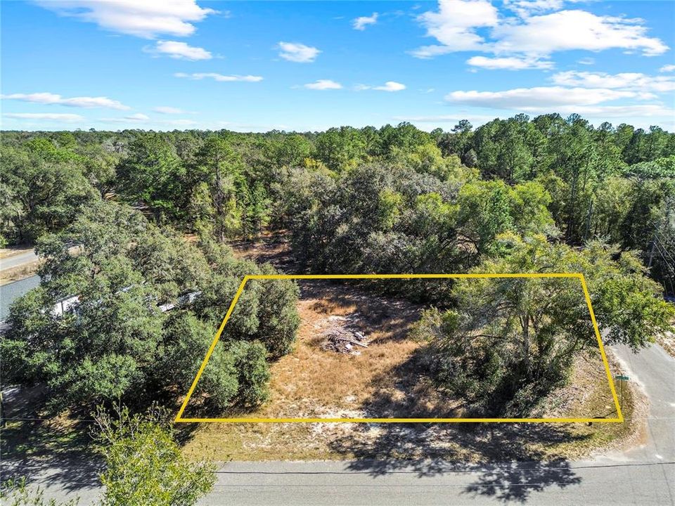 На продажу: $19,999 (0.30 acres)