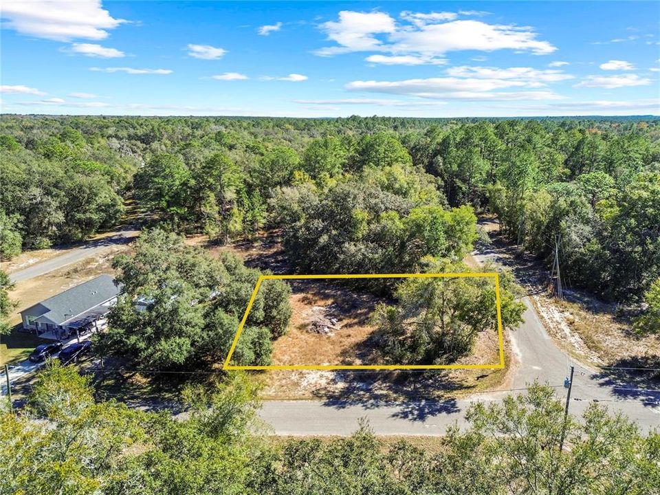 На продажу: $19,999 (0.30 acres)