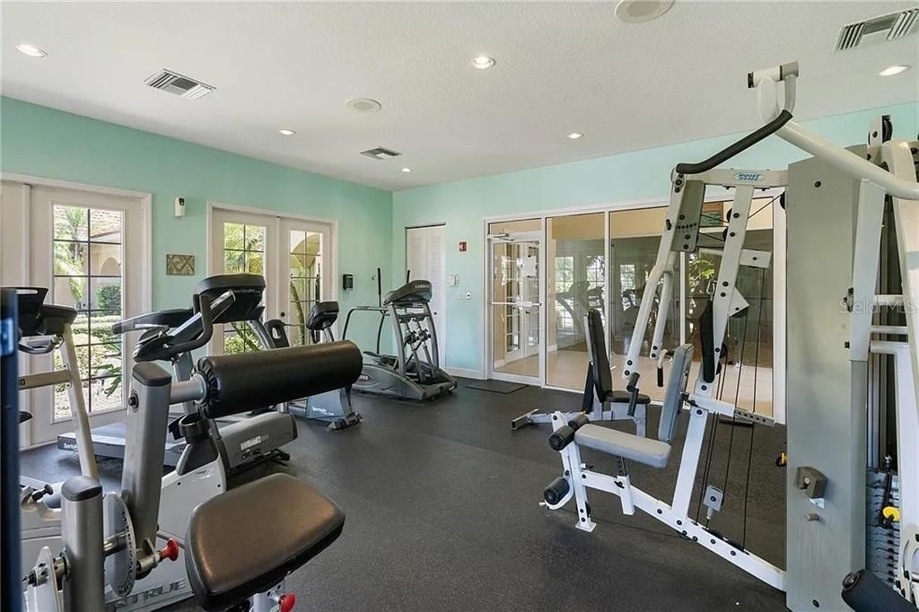 En Venta: $269,900 (3 camas, 2 baños, 1329 Pies cuadrados)